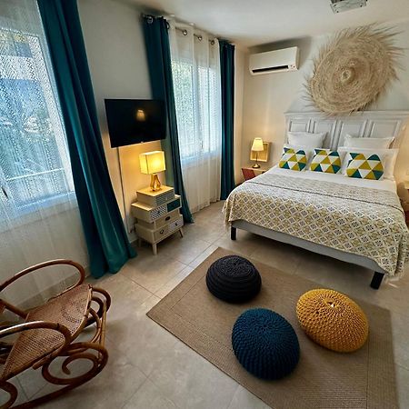 Cassis Village Options Parking And Baby Bagian luar foto
