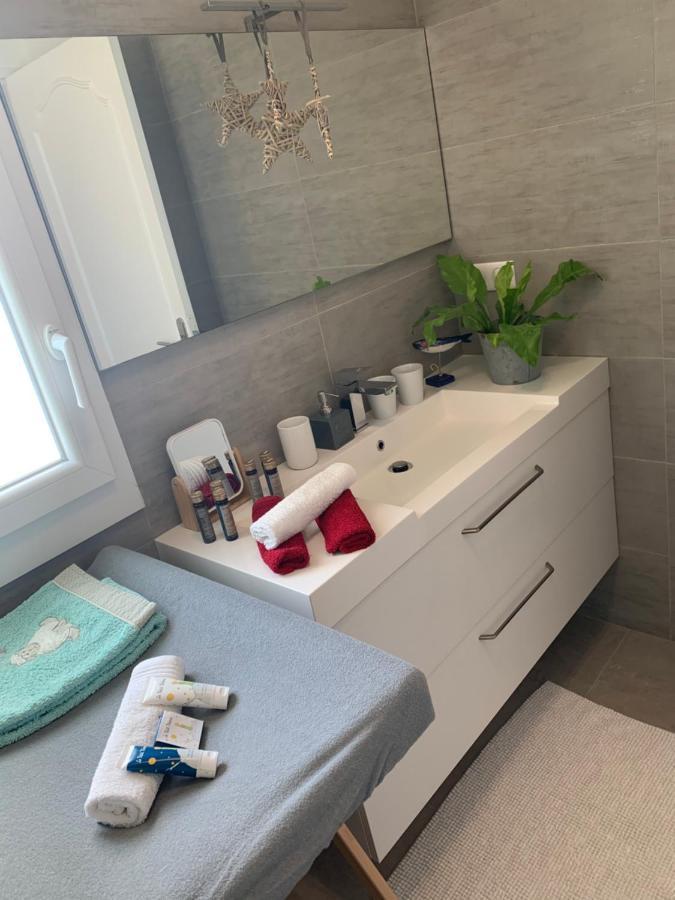 Cassis Village Options Parking And Baby Bagian luar foto