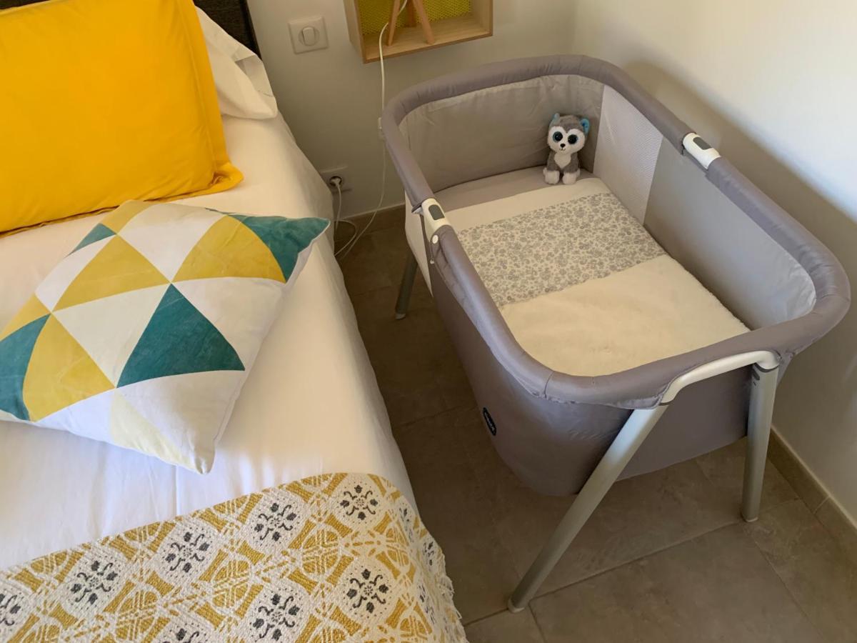 Cassis Village Options Parking And Baby Bagian luar foto