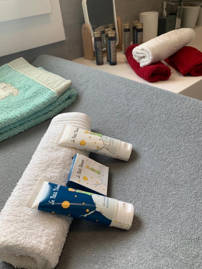 Cassis Village Options Parking And Baby Bagian luar foto