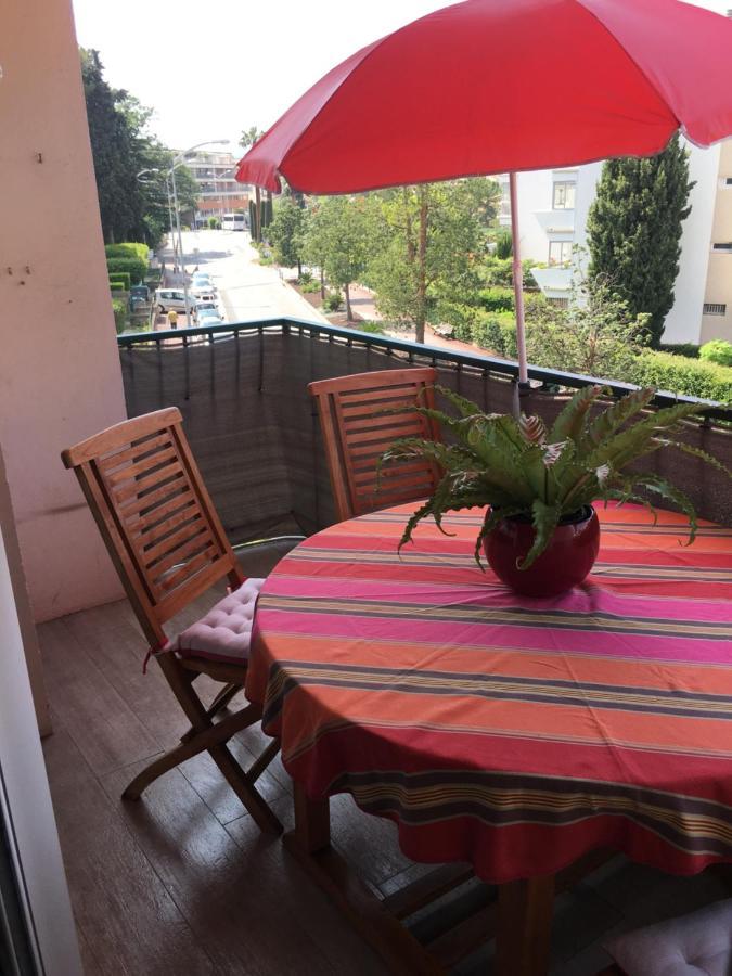 Cassis Village Options Parking And Baby Bagian luar foto