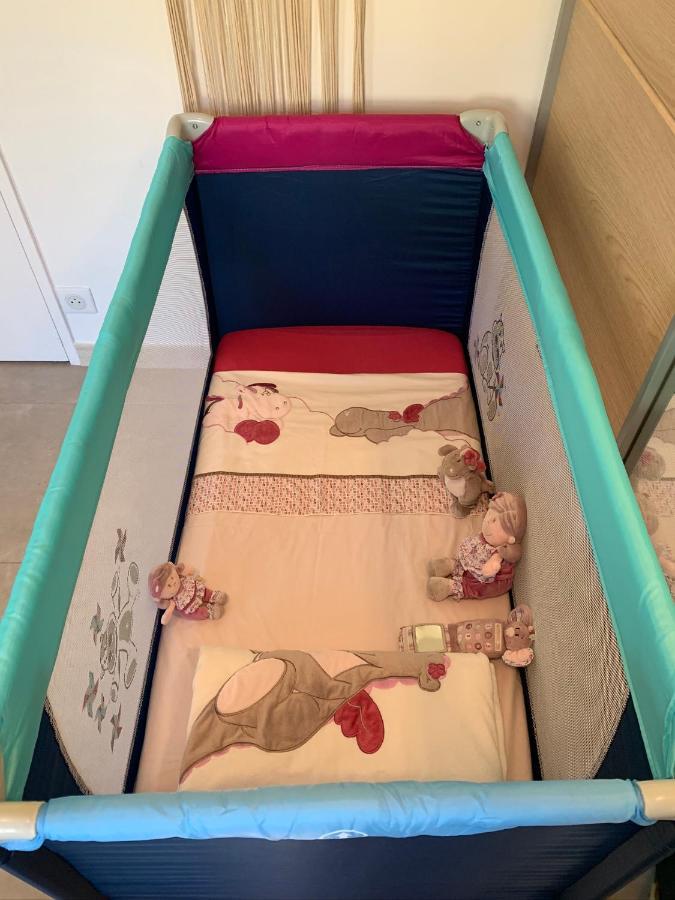 Cassis Village Options Parking And Baby Bagian luar foto